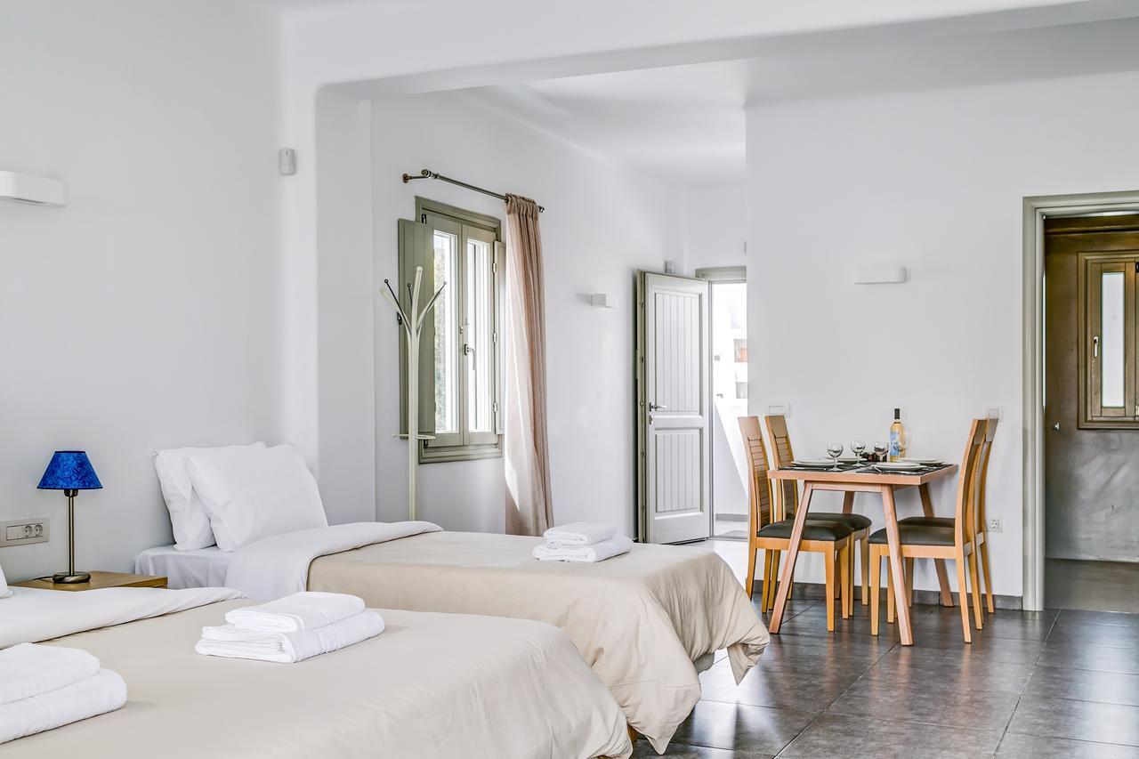 Santorini Blue Senses Villas Mesaria Bagian luar foto